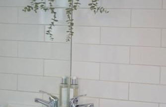 The Blue house on the wall - Foto 6