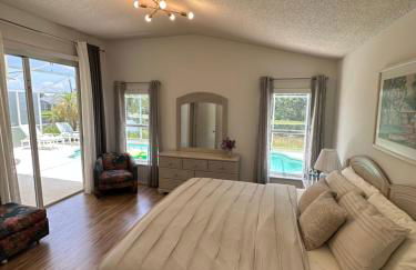 Private pool with a beautiful view overlooking the lake! Near Disney - Universal - Foto 13