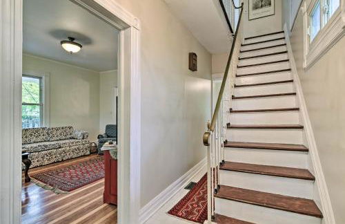 Millburn House with Deck - Walk to NYC Transit! - Foto 12