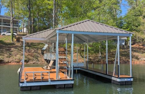 The Hideaway at Lake Hartwell home - Foto 43