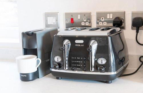 Walton House - Photo 43