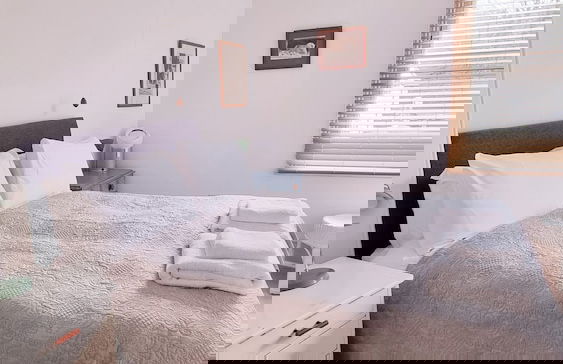 Stylish Town Centre Apartments - Photo 36