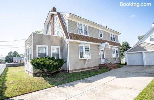 AC 6BR2BA Quiet Island House Near Casinos - Foto 68