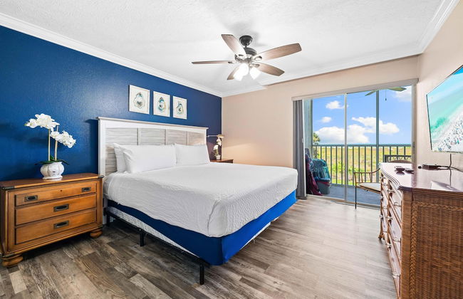 Direct Beachfront Delight by Beachside Management - Photo 1