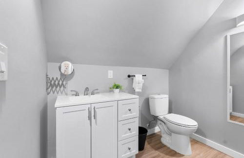 Secret Pool Cabana- Mins to Downtown and Beach - Foto 40