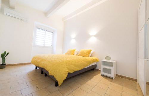 Ravissant Triplex et Duplex au Centre de Pont St Esprit - Foto 7