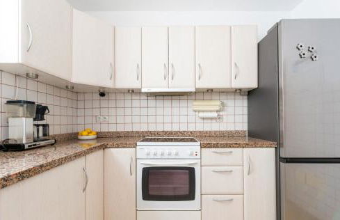 Casa Torremuelle II - Townhouse with private Pool & BBQ near Playa Bonita - Photo 9