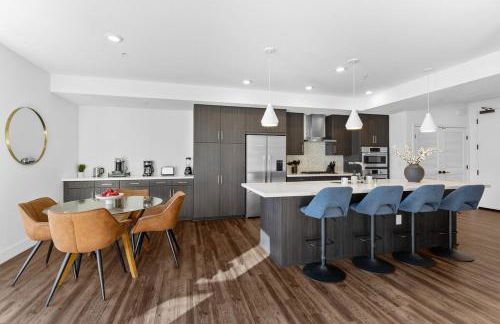 Amethyst Sky Loft - Elevated Two-Story Waterfront - Foto 15