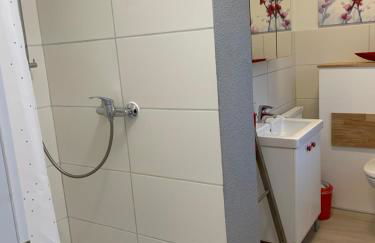 Helenes Ferienwohnung auf dem Bauernhof - Lausitzer Seenland - Foto 12