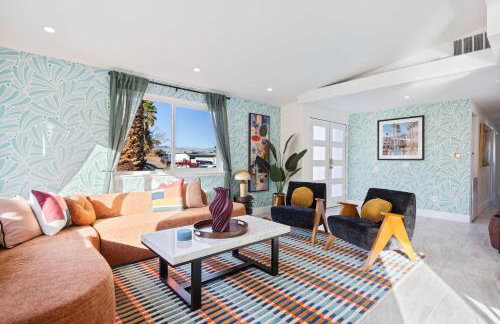 Desert Glow Getaway - Pool - Lounging - Backyard Games - Foto 9