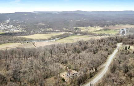 Splendid Mountaintop Cabin Retreat near South Branch Potomac River in West Virginia - Foto 51