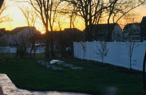 Luxurious 1875 centrally located Canton Akron home, expansive primary & sunset view - Foto 38