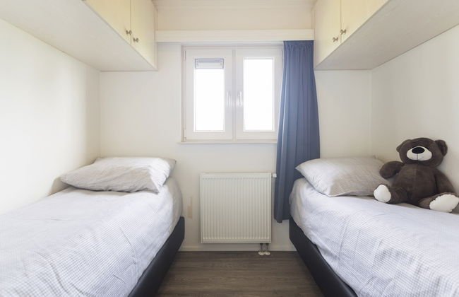 Detached Light Chalet With Dishwasher not far From Hoorn - Foto 2