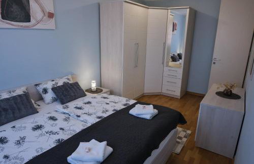 Apartment Šarić - Photo 1