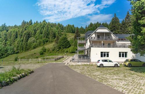 Cocon d'Altitude avec Terrasse, Calme & Parking Privé - Foto 40
