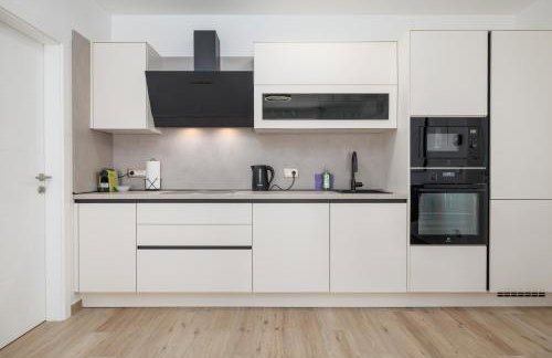 Lulani Soline Pool Apartment - Photo 29