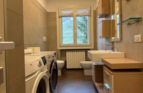 Welc-ōM Luxury Hillside Retreat - Photo 26