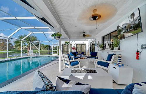 Lake Luxe Equine, Waterfront, Screened-in Pool, Hot Tub - Lake Views! Hosted By Relaxtay - Foto 24