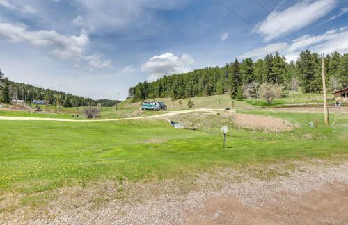 Hike, Unwind and Bring Your Pet Deadwood Cabin! - Foto 24