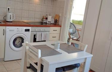 Violet Red Yellow Apartments - Foto 31