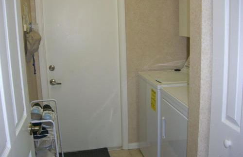 Beautiful furnished 3 BR home, pool, clubhouse access - if interested, please provide your name, contact info - Photo 34