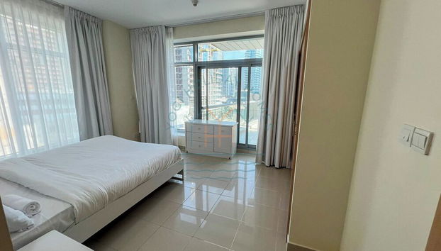 Blakely 2BR Lakeview Retreat With Open Balcony - Foto 5, Habitación