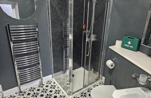 3-bed Cottage - Fast Wifi-big Garden - Town Centre - Foto 51