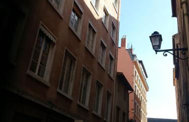 La Nuit Saint Georges - Photo 20