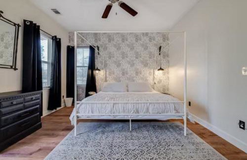 Honey, I’m Home near Savannah - Seen on HGTV - Photo 1