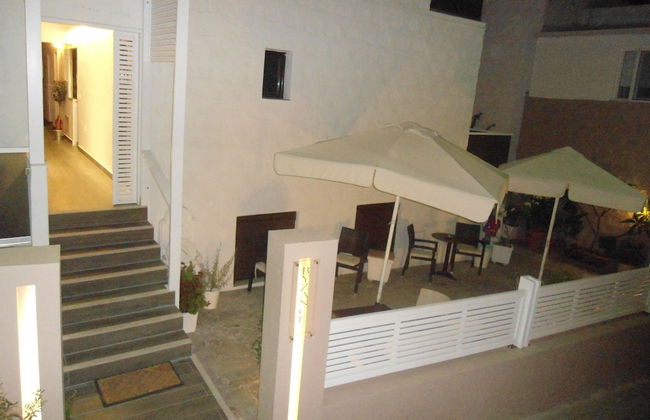 Byzance Hotel - Photo 41