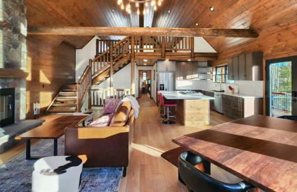 3BR+Loft Modern Mountain Retreat w Hot Tub - Foto 7