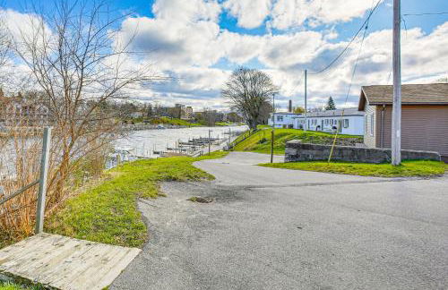 Michigan Manistee River Cabin about 1 Mi to Downtown - Foto 26