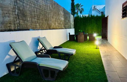 Lux Villa with Year-Round Heated Pool & Game Room - Foto 37