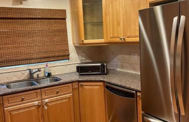 Cozy Home in Picturesque LA Near Major Attractions - Foto 10