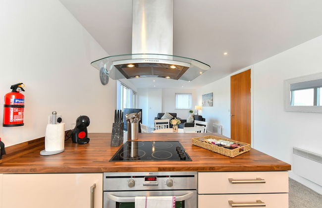 Just Stay Wales - Meridian Wharf - Photo 7