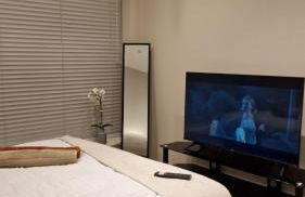 London Ealing near Train station - Foto 2