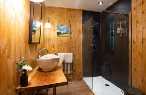 Luxury Off-Grid Cabin with Outdoor Bath in Scotland - Foto 15