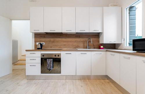 Flight-Ready-Stay 700 m Treviso Airport - Foto 1