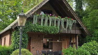 Ferienhaus Schulze Beikel mit Garten & Terrasse - Borken-Marbeck - Foto 2, Garden view
