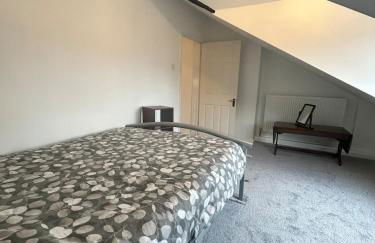 3 Bedroom Lovely Calm Independent Home - Foto 7