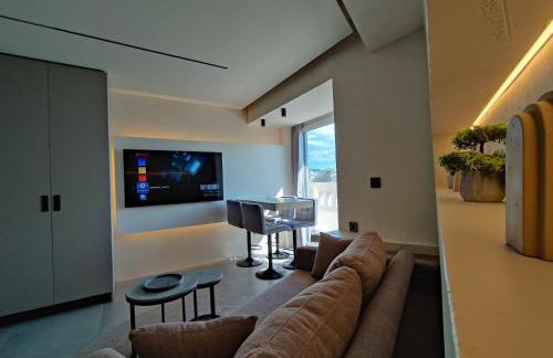 Celestial Luxury SKG Port II - Photo 19
