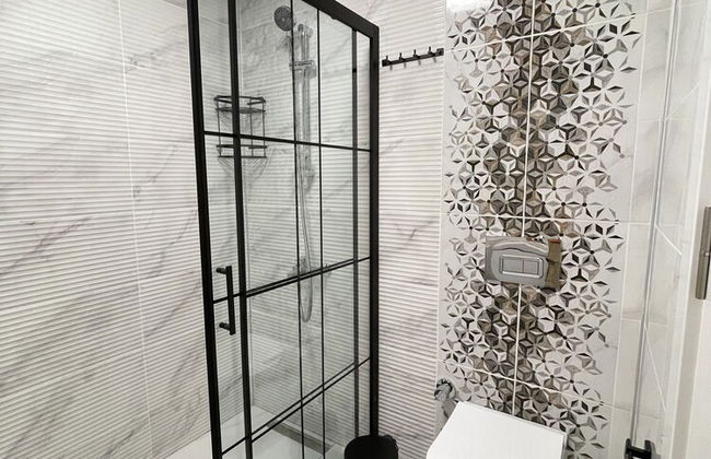 OlivAparts - Photo 59