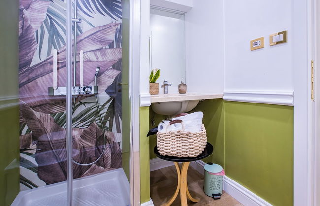 Hold Rome - Photo 18