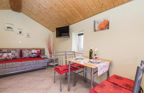 Beautiful Home In Golovik With Wifi - Foto 3