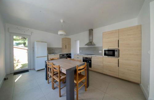 Maison avec jardin arboré et calme - Foto 10