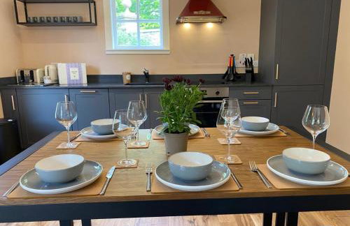 South Lodge with Hot Tub - Foto 20