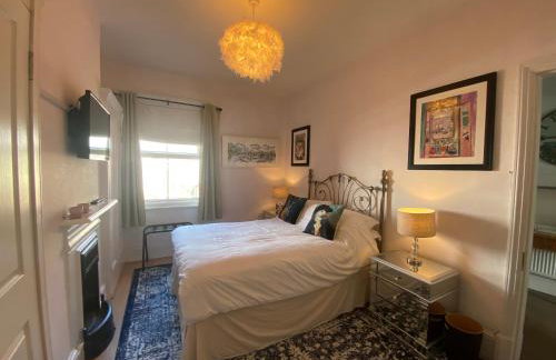 Deluxe Three Bed BnB in Henley-on-Thames near Station River & Town Centre - Foto 33