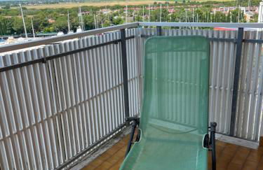 Signora Ruth - Aprilia Residence - Photo 50