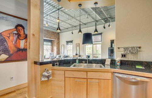 Near Trail Dtwn Eagle Ranch Condo with Balcony - Foto 11