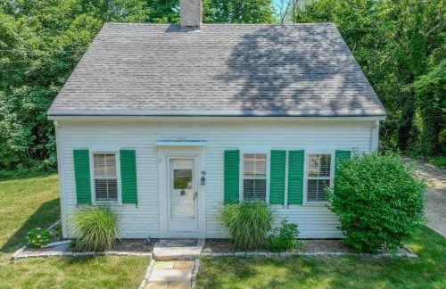 Short drive to town and popular beaches - Photo 30